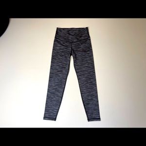 Old Navy 3/4 Length Active Athletic pant.